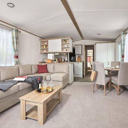 Erigmore Leisure Park Hotell Birnam Rum bild