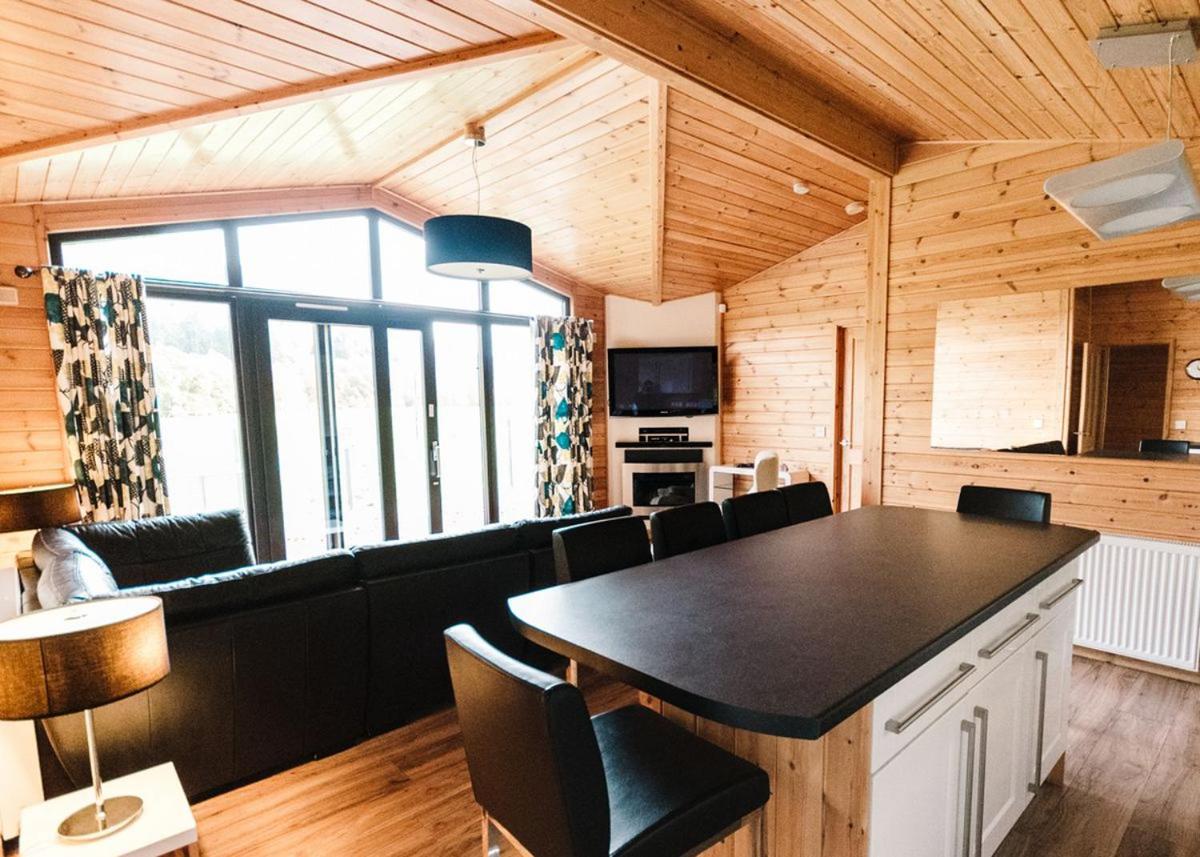Erigmore Leisure Park Hotell Birnam Exteriör bild
