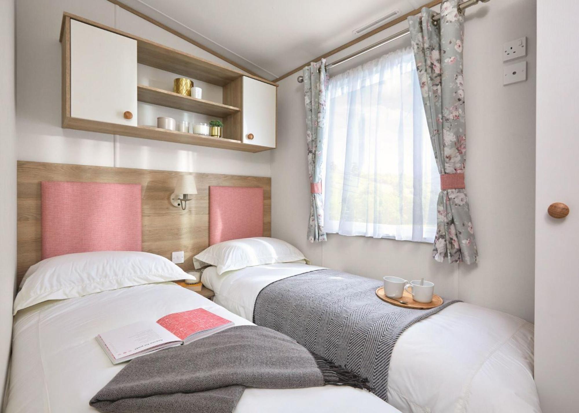 Erigmore Leisure Park Hotell Birnam Rum bild